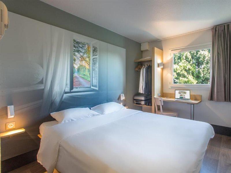 B&B Hotel Douai Parc Des Expos Кюенси Экстерьер фото