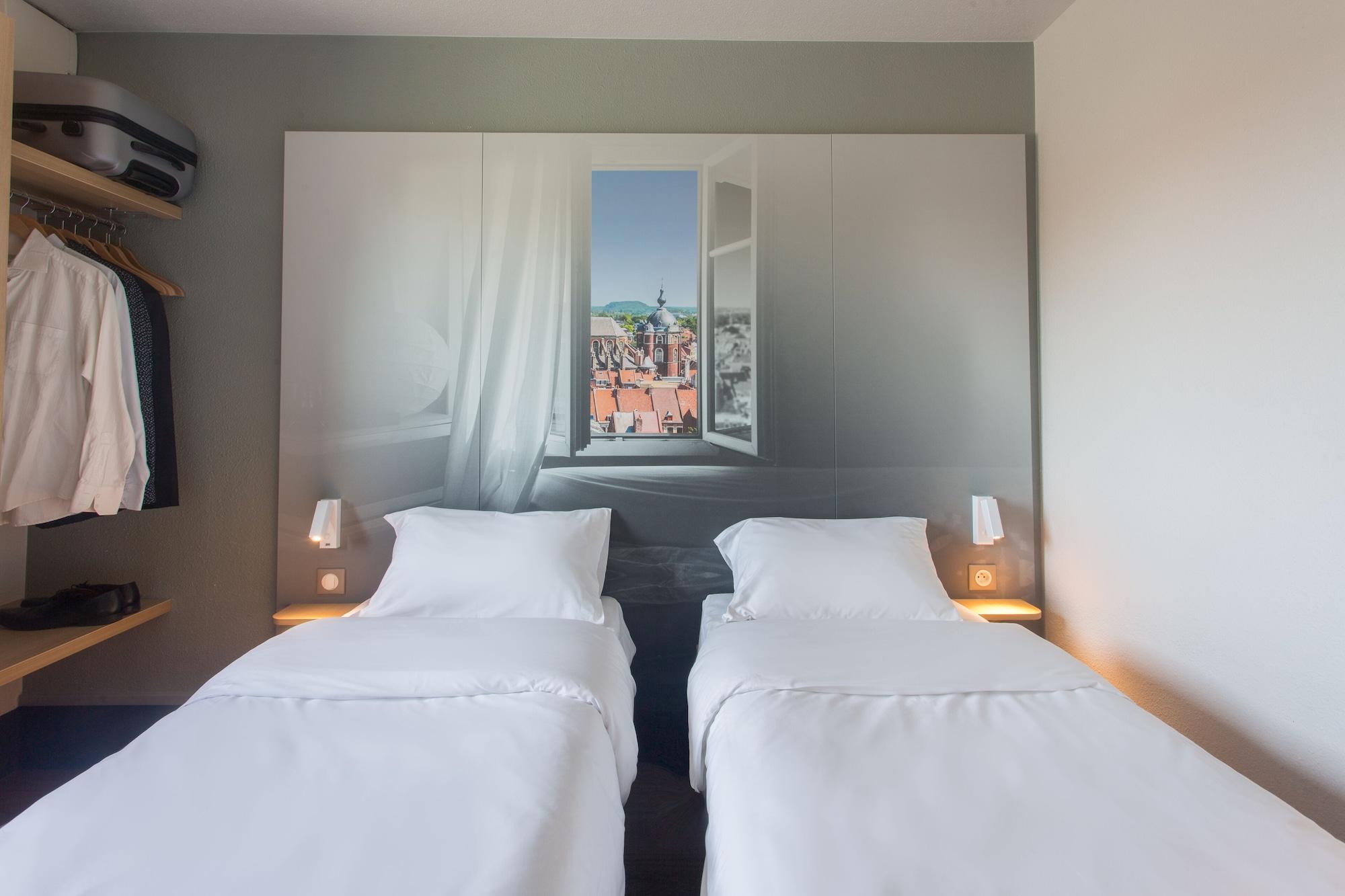B&B Hotel Douai Parc Des Expos Кюенси Экстерьер фото