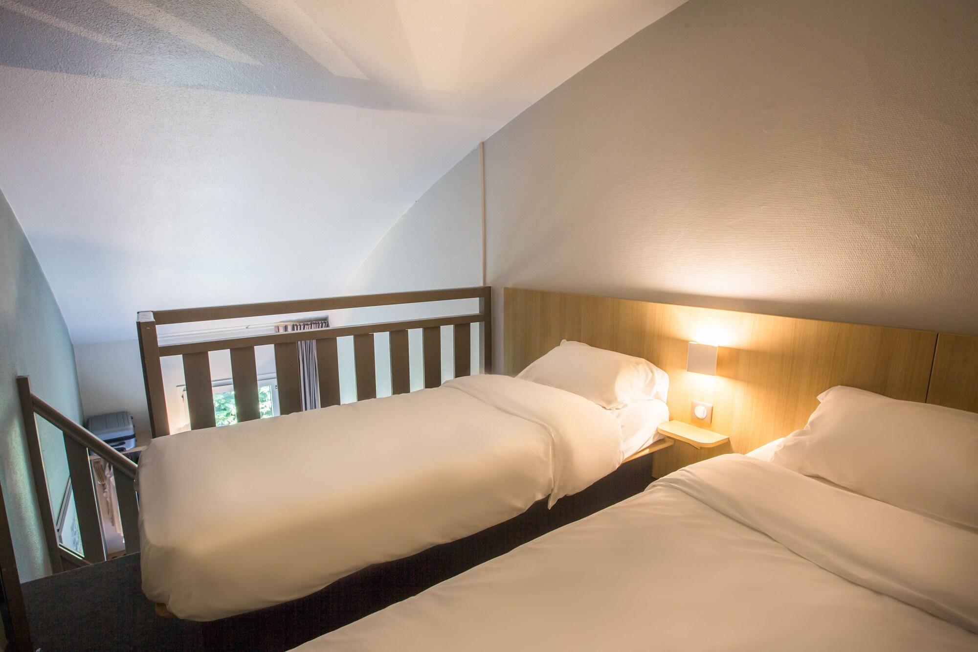B&B Hotel Douai Parc Des Expos Кюенси Экстерьер фото