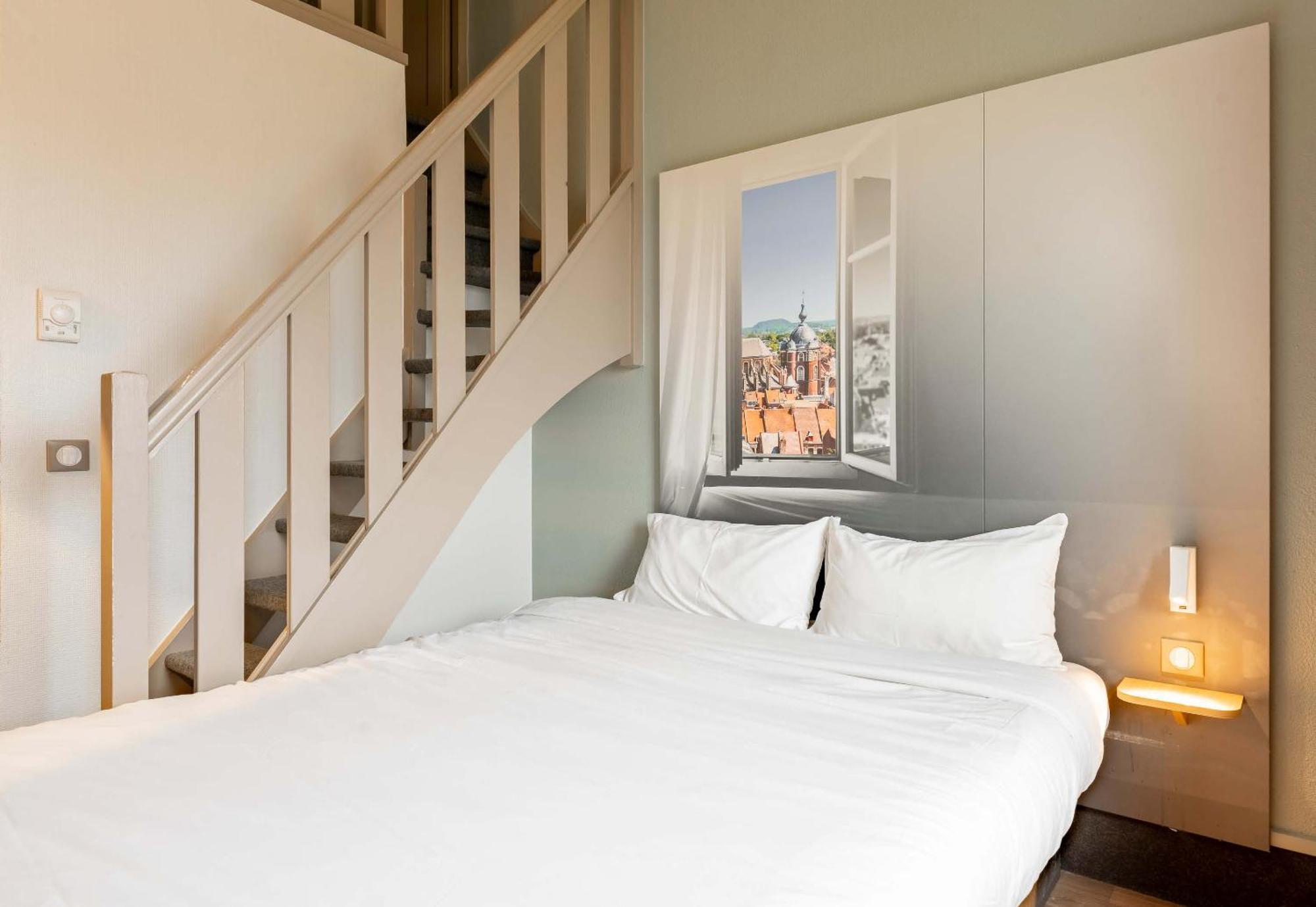 B&B Hotel Douai Parc Des Expos Кюенси Экстерьер фото