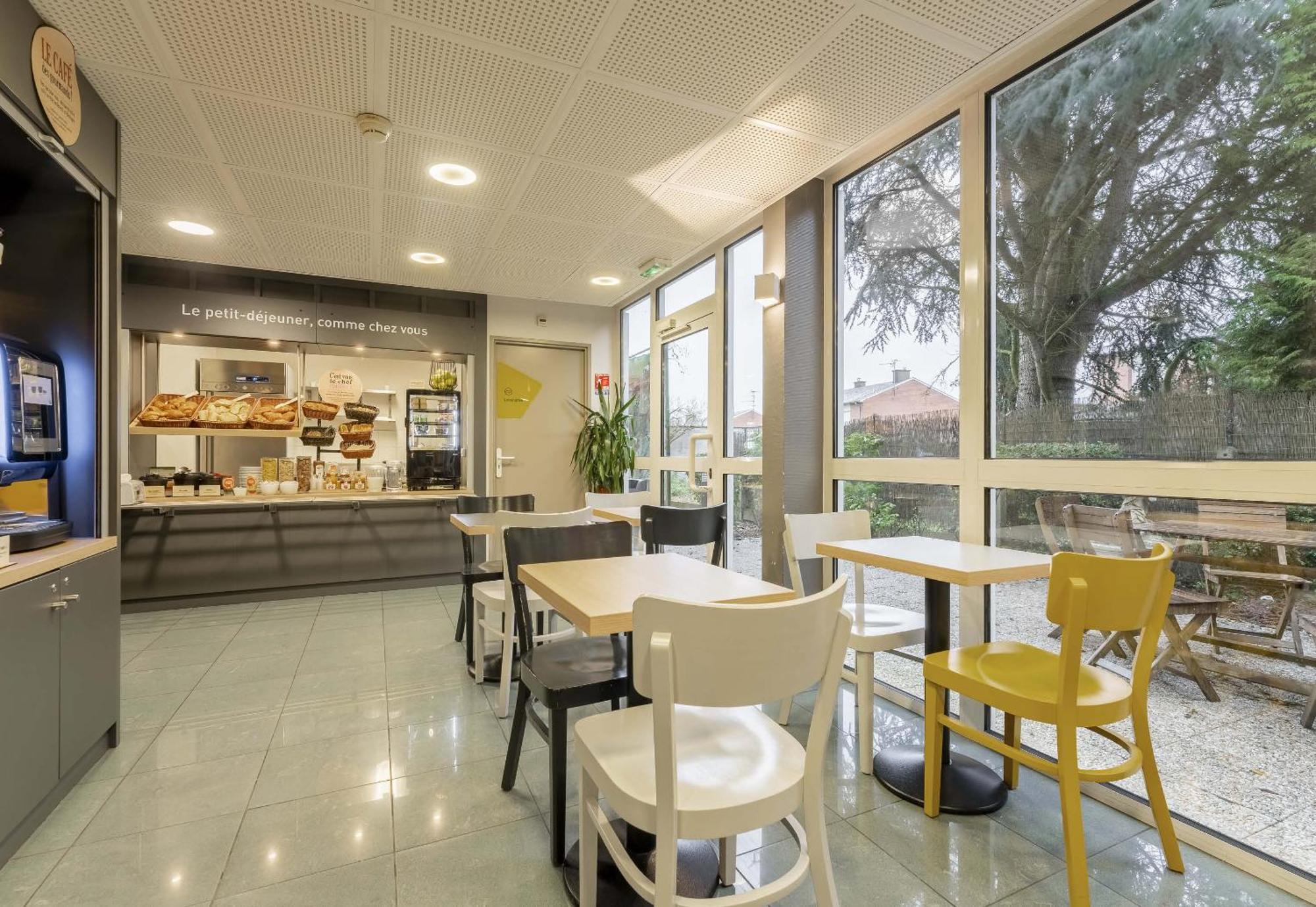 B&B Hotel Douai Parc Des Expos Кюенси Экстерьер фото