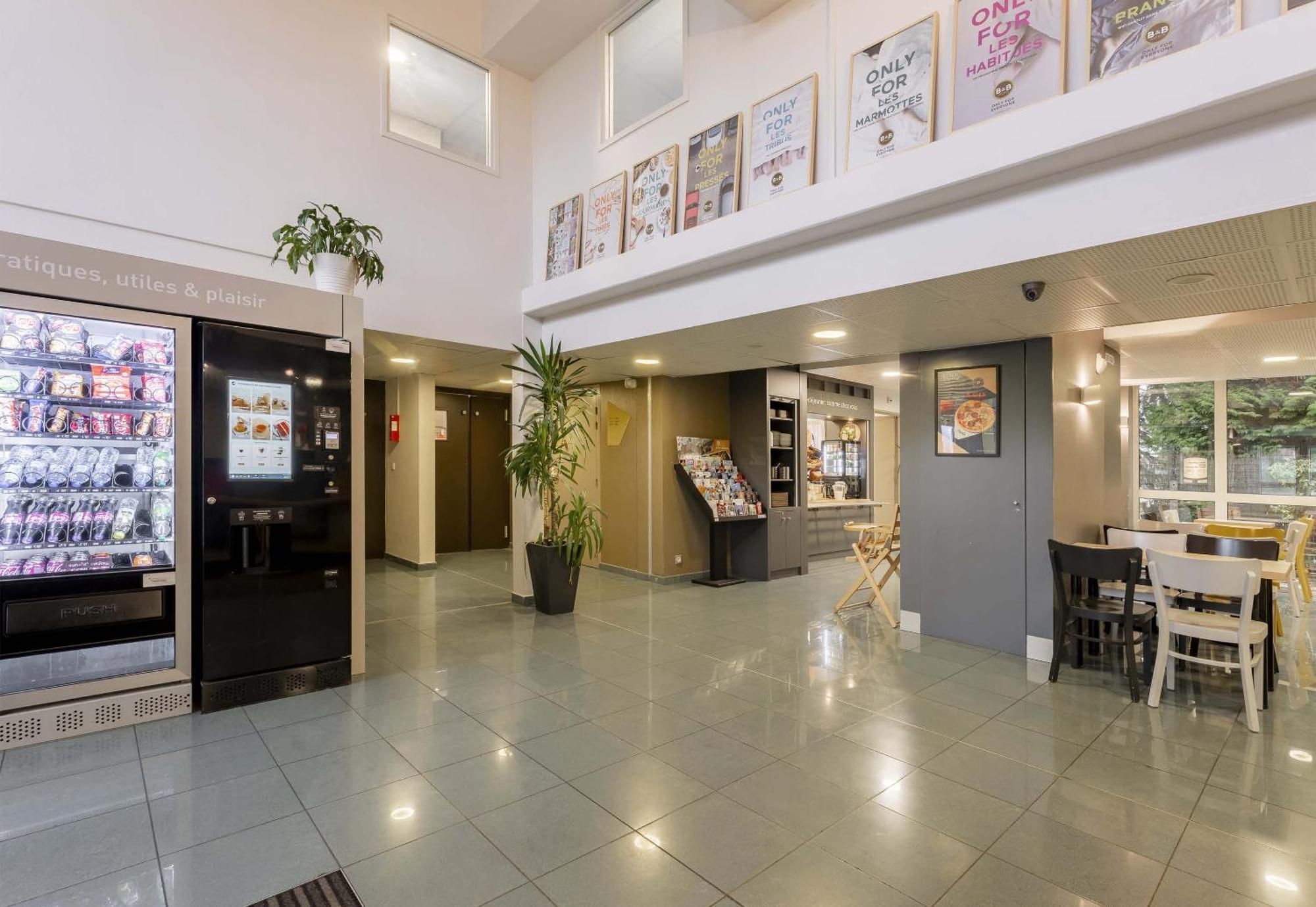 B&B Hotel Douai Parc Des Expos Кюенси Экстерьер фото