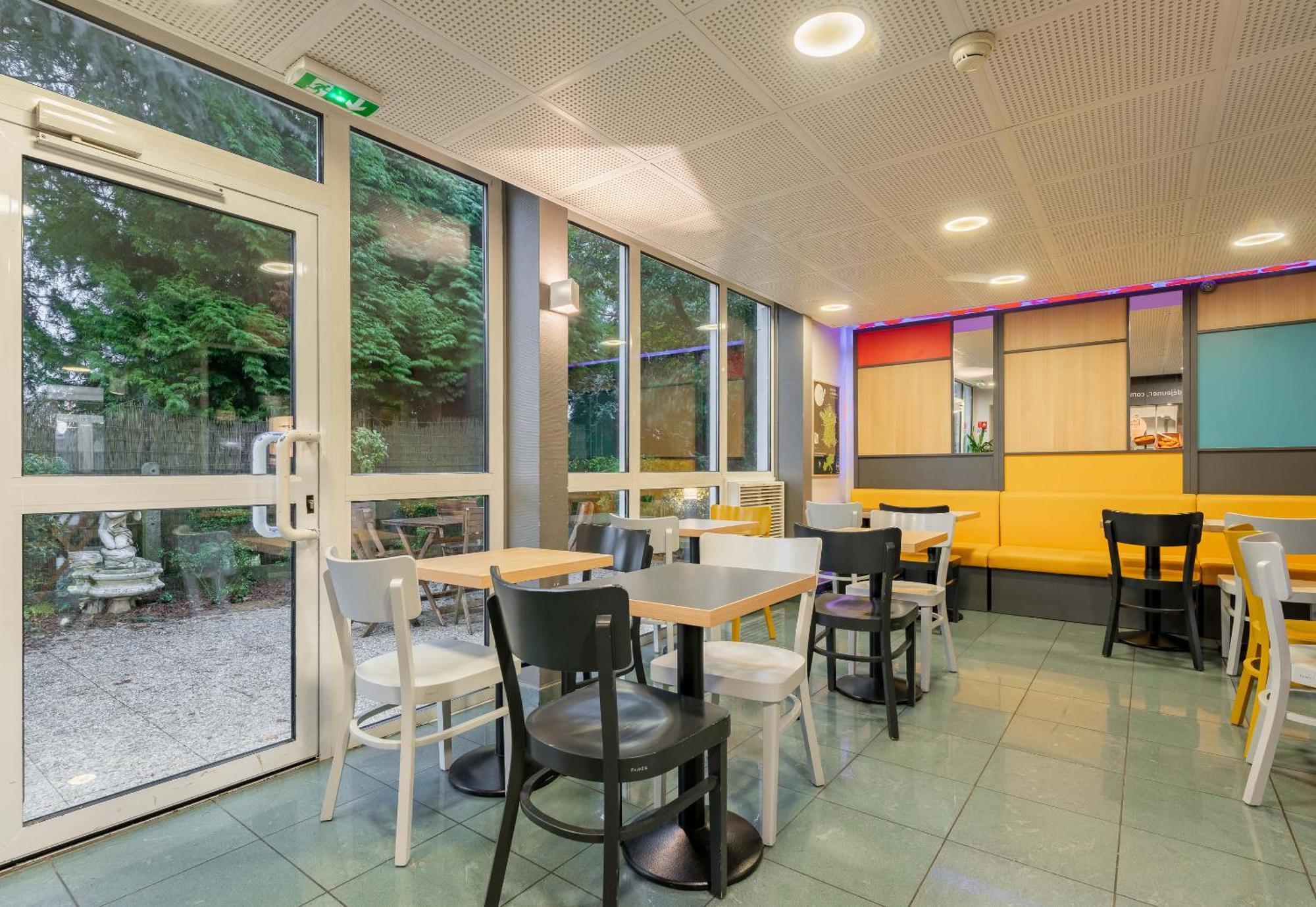 B&B Hotel Douai Parc Des Expos Кюенси Экстерьер фото