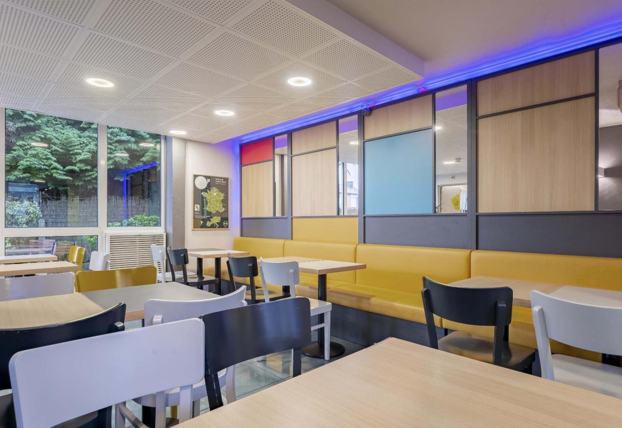 B&B Hotel Douai Parc Des Expos Кюенси Экстерьер фото